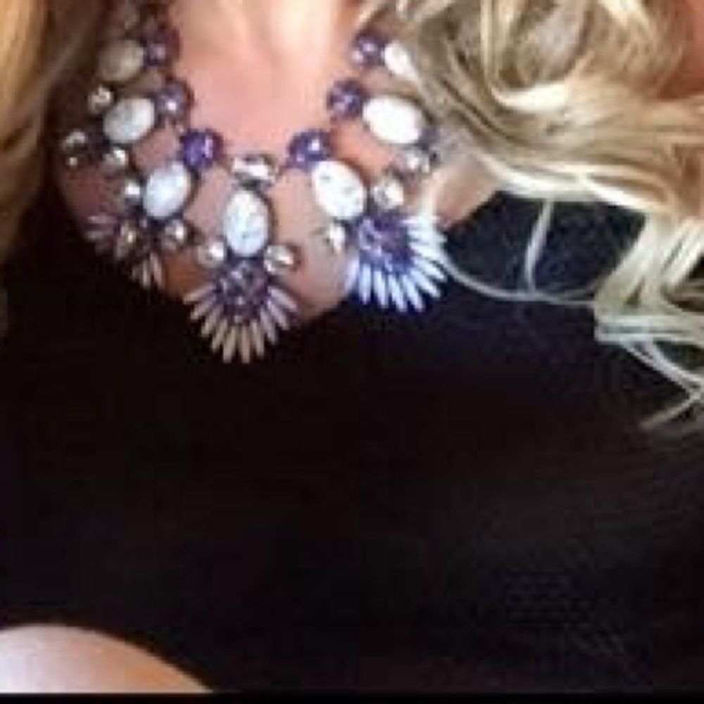 Bauble Bar purple and white necklace